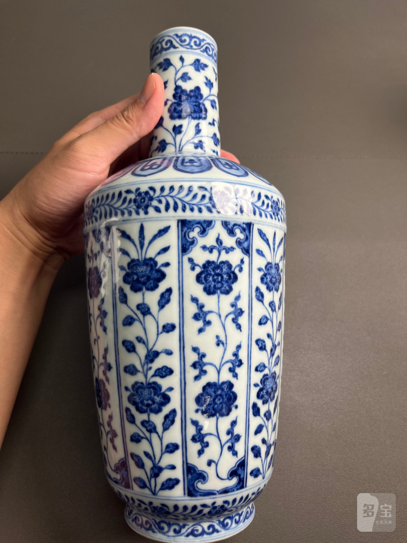 清乾隆  青花花卉纹棒槌瓶 - 图9